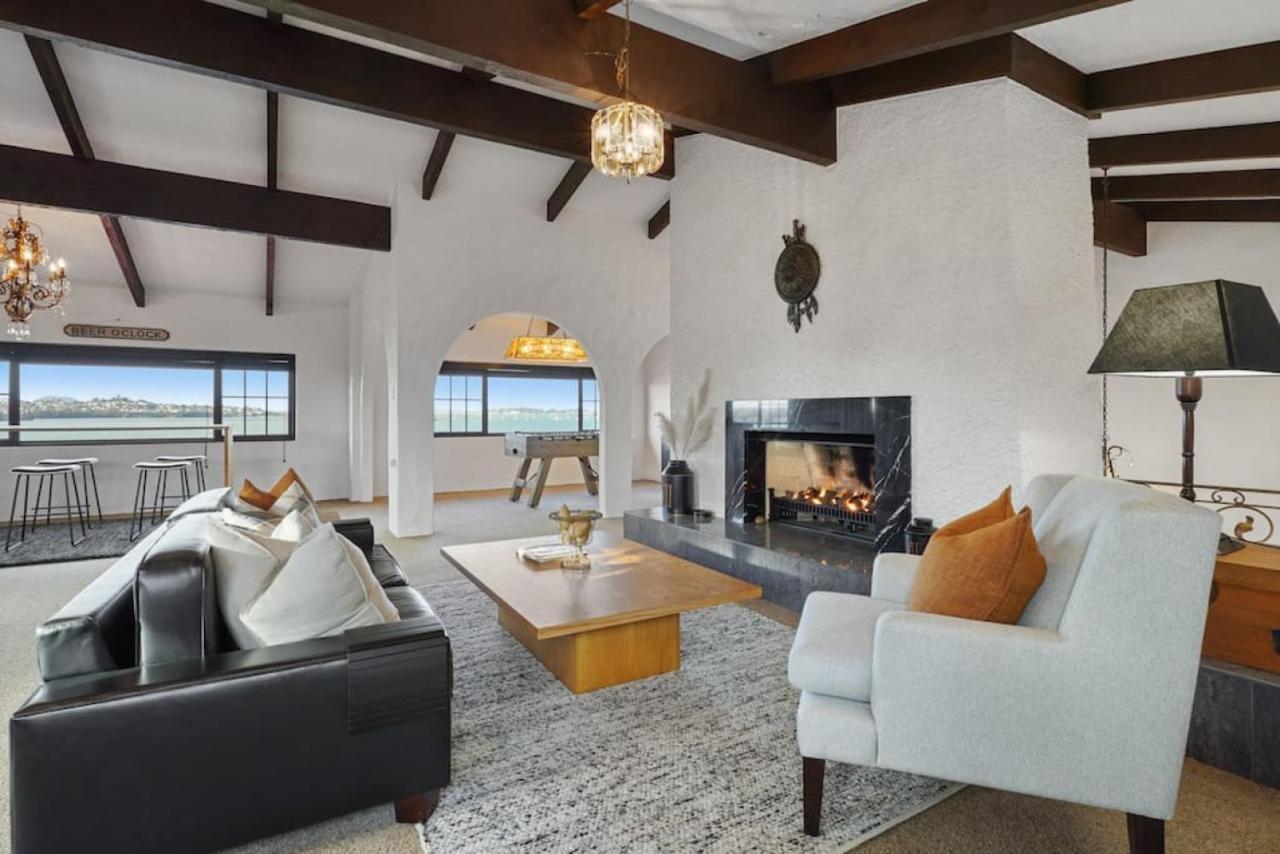 Magnificent Beachfront Mansion - Pool - Fireplace Окленд Экстерьер фото